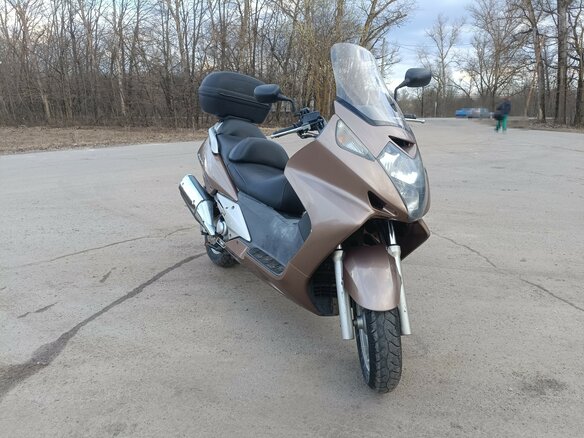 2001 Honda Silver Wing 600, серебристый, 300000 рублей - вид 12