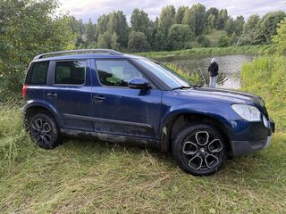2013 Skoda Yeti I, синий, 720000 рублей, вид 5