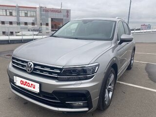 2019 Volkswagen Tiguan II, серебристый, 2175000 рублей, вид 2