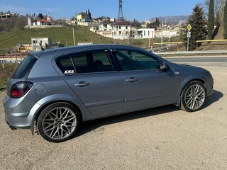 2008 Opel Astra H Рестайлинг, серый, 650000 рублей, вид 4