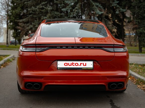 2020 Porsche Panamera Turbo S II Рестайлинг, оранжевый, 12500000 рублей - вид 5