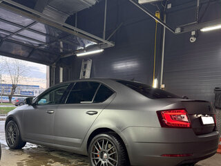 2020 Skoda Octavia III (A7) Рестайлинг, серый, 2750000 рублей, вид 2