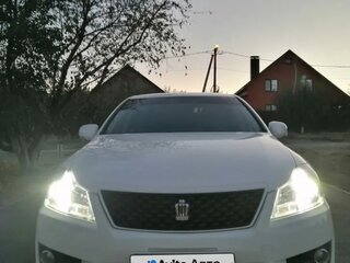 2009 Toyota Crown XIII (S200), белый, 1000000 рублей, вид 1