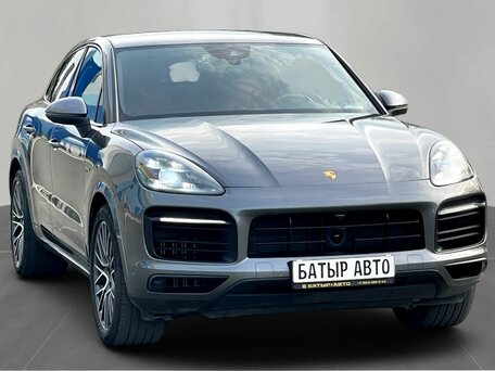 2022 Porsche Cayenne E-Hybrid Coupé III, серый, 8800000 рублей, вид 3