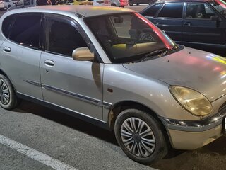 2000 Toyota Duet, серебристый, 170000 рублей, вид 2