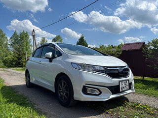 2019 Honda Fit III Рестайлинг, белый, 1200000 рублей, вид 3