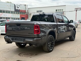 2026 Ram 1500 Crew Cab V Рестайлинг, серый, 9768000 рублей, вид 4