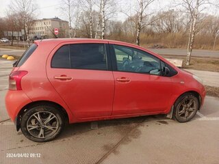 2006 Toyota Yaris Multimode II, оранжевый, 400000 рублей, вид 2