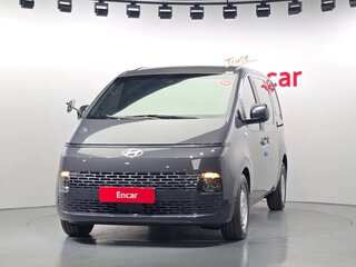 2025 Hyundai Staria I, серый, 3550000 рублей, вид 2