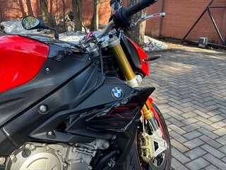 2018 BMW S 1000 R, красный, 1050000 рублей, вид 3