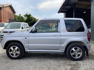 2011 Mitsubishi Pajero Mini II, серебристый, 476027 рублей, вид 4