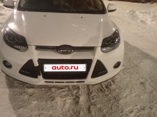 2012 Ford Focus III, белый, 600000 рублей, вид 3