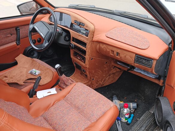 2005 Lada (ВАЗ) 2113, чёрный, 270000 рублей - вид 10