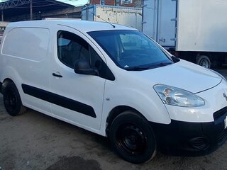 2012 Peugeot Partner II Рестайлинг, белый, 430000 рублей, вид 2