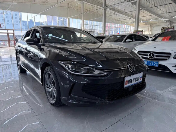 2022 Volkswagen Lamando L II, чёрный, 2349000 рублей - вид 2