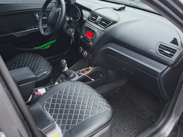 2013 Kia Rio III, серый, 670000 рублей - вид 8