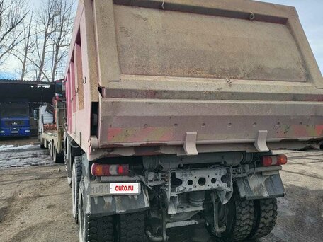 2021 Mercedes-Benz Arocs, красный, 7234000 рублей, вид 5