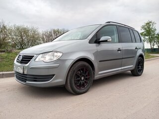 2009 Volkswagen Touran I Рестайлинг, серый, 600000 рублей, вид 1
