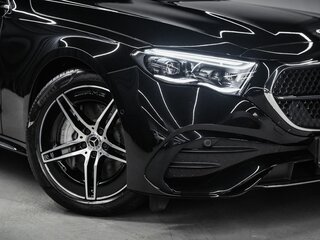 2025 Mercedes-Benz E-Класс 300 VI (W214, S214), чёрный, 7994000 рублей, вид 5