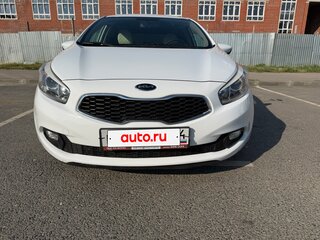 2013 Kia Ceed II, белый, 973000 рублей, вид 2
