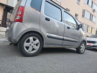 2005 Suzuki Wagon R+ II, серебристый, 315000 рублей, вид 5