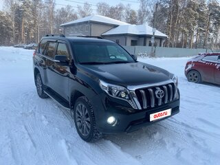 2014 Toyota Land Cruiser Prado 150 Series Рестайлинг 1, чёрный, 3150000 рублей, вид 1