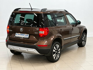 2014 Skoda Yeti I Рестайлинг, коричневый, 1400000 рублей, вид 4