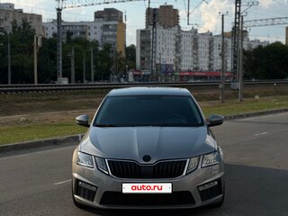 2018 Skoda Octavia III (A7) Рестайлинг, бежевый, 2370000 рублей, вид 4