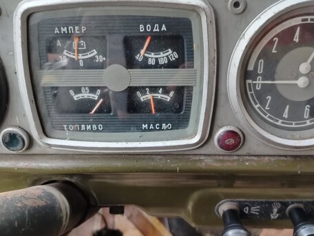 1993 ЗИЛ 130, зелёный, 1270000 рублей, вид 2
