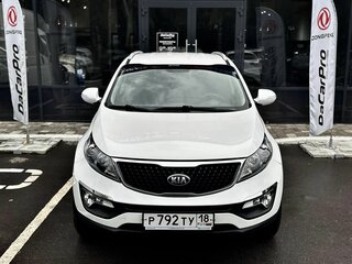 2015 Kia Sportage III Рестайлинг, белый, 1350000 рублей, вид 2