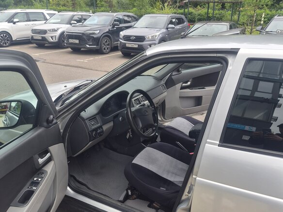 2011 Lada (ВАЗ) Priora I, серебристый, 310000 рублей - вид 15