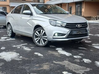 2017 Lada (ВАЗ) Vesta I, серебристый, 800000 рублей, вид 1