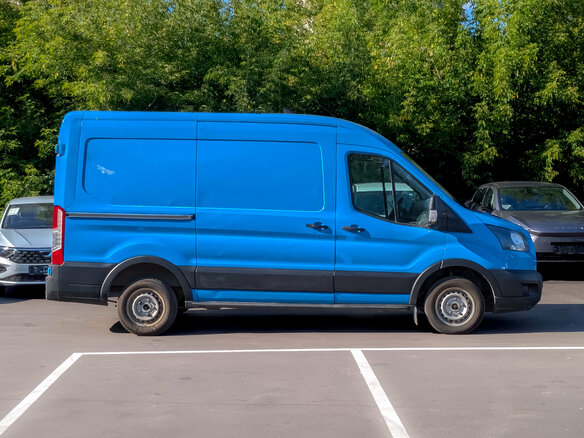 2020 Ford Transit, синий, 1799000 рублей - вид 3