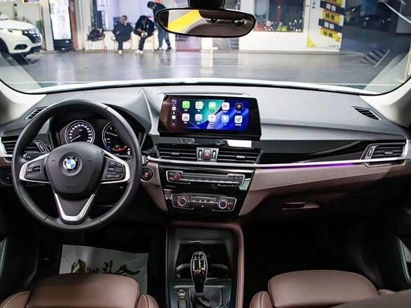 2022 BMW X1 Long 20Li sDrive II (F48) Рестайлинг, белый, 2078000 рублей - вид 5