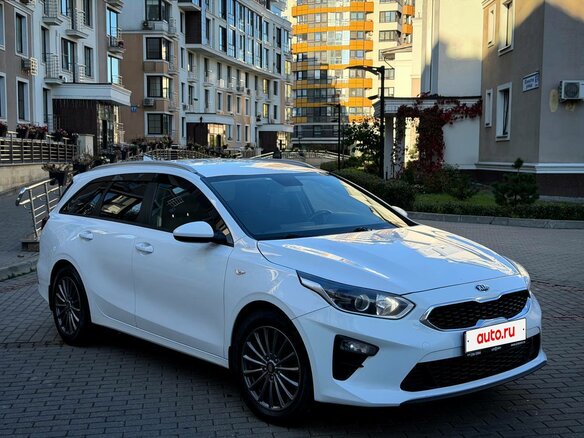 2020 Kia Ceed III, белый - вид 7