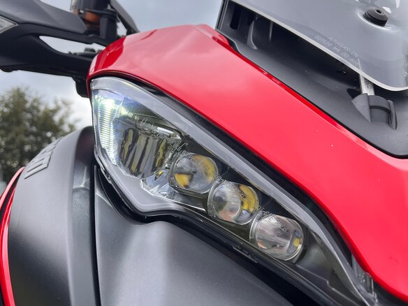 2021 Ducati Multistrada 950, красный, 1140000 рублей - вид 1