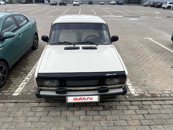 1991 Lada (ВАЗ) 2105, бежевый