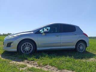 2011 Peugeot 308 I Рестайлинг, серебристый, 400000 рублей, вид 5