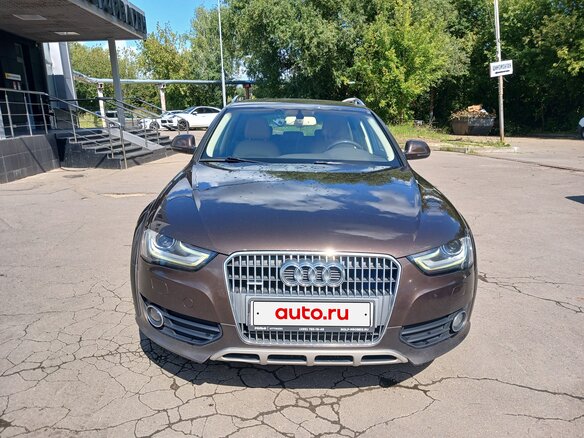 2016 Audi A4 allroad 7S-tronic IV (B8) Рестайлинг, коричневый, 2000000 рублей - вид 1