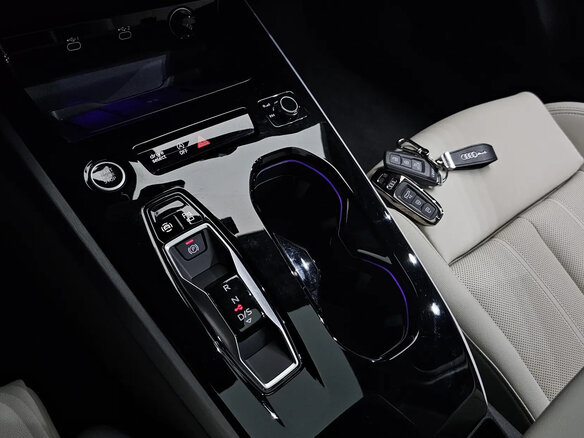 2025 Audi A5 L III (B10), чёрный - вид 15