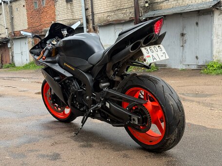 2007 Yamaha YZF-R1, чёрный, 725000 рублей, вид 1