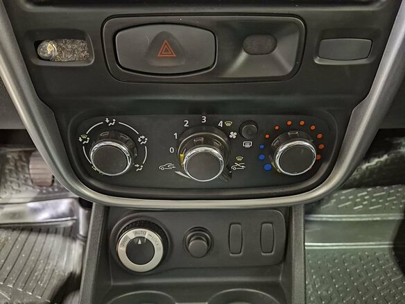 2013 Renault Duster I, коричневый, 890000 рублей - вид 14
