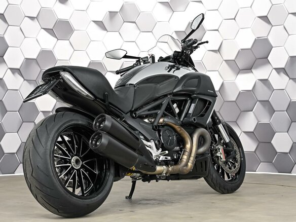 2012 Ducati Diavel, чёрный, 829000 рублей - вид 6
