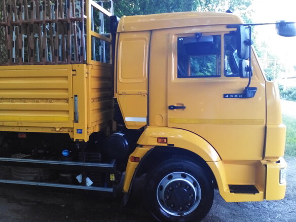 2020 КамАЗ 4308, жёлтый, 3870000 рублей - вид 2