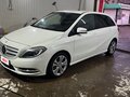 2012 Mercedes-Benz B-Класс 200 II (W246), белый, 700000 рублей