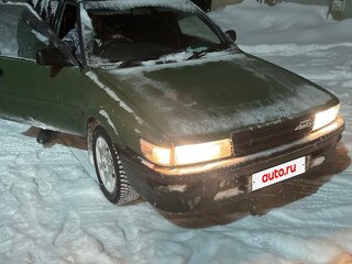 1988 Toyota Sprinter Carib II, зелёный, 350000 рублей, вид 2