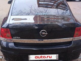 2013 Opel Astra H Рестайлинг, чёрный, 650000 рублей, вид 3