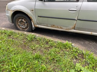 2013 Renault Logan I Рестайлинг, серебристый, 160000 рублей, вид 5