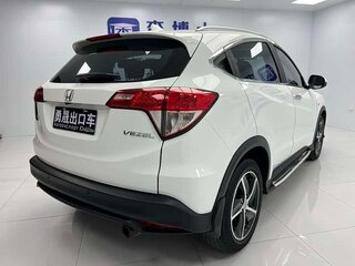 2022 Honda Vezel I Рестайлинг, белый, 1680000 рублей, вид 4