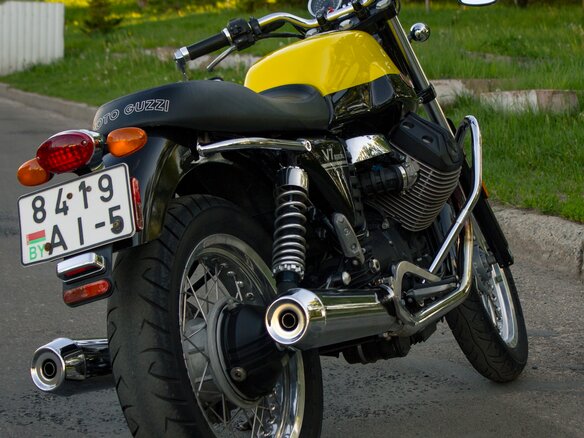 2013 Moto Guzzi V7 Spezial, жёлтый, 688000 рублей - вид 5